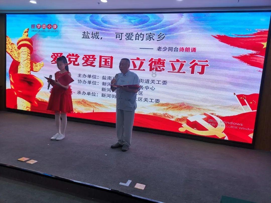 婧婧整理卧室